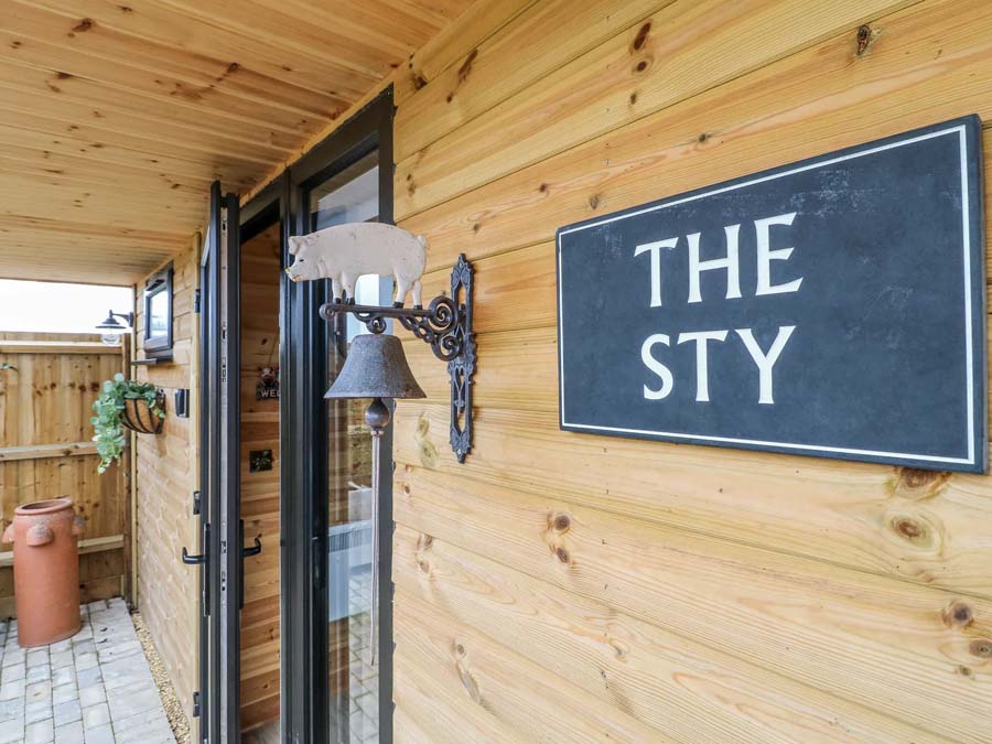 Exterior The Sty Brookfields Holiday Farm 3